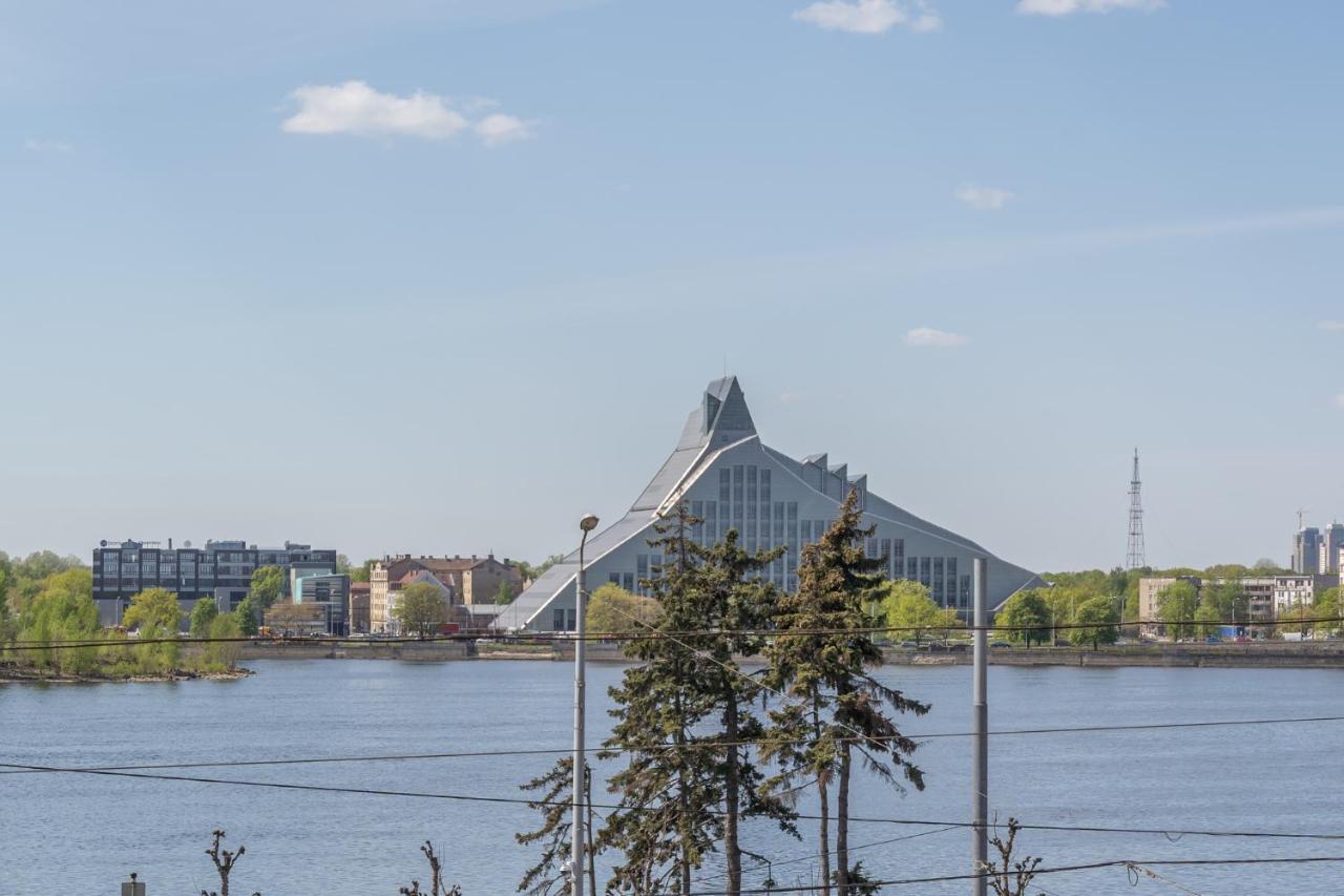 Cosy Studio With River View Riga Exteriér fotografie